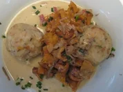 Semmelknödel mit Pfifferlingen und einem Hauch Trüffel - Rezept