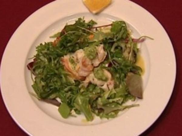 Langusten auf Rucola mit Knoblauch-Kräuter-Dressing (Joachim ...