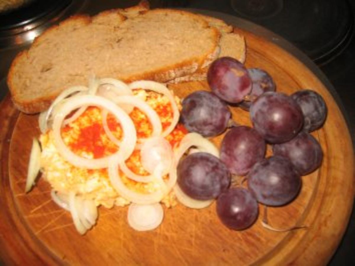 Brotzeit/ Snack: Camembert Reste!!!! - Rezept By Pimperle