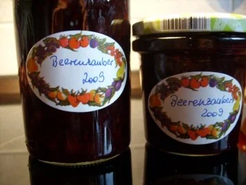 Konfitüre & Co:   Beerenzauber - Rezept