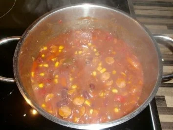 Rezept: Wurstgulasch "Speedy Gonzales" Bild Nr. 2 Wurstgulasch "Speedy Gonzales" - Rezept - Bild Nr. 2