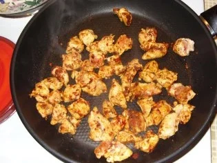 Rezept: Süß-Scharfes-Hähncheninnenbrustfilet mit Gabelspaghetti Bild Nr. 4 Süß-Scharfes-Hähncheninnenbrustfilet mit Gabelspaghetti - Rezept - Bild Nr. 4