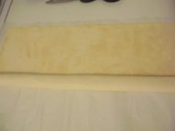 Rezept: Mini-Schweineöhrchen mit Mandel Bild Nr. 2 Mini-Schweineöhrchen mit Mandel - Rezept - Bild Nr. 2