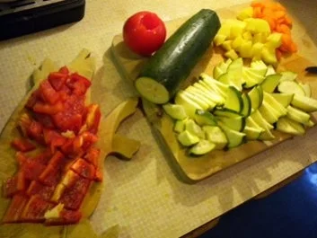 Hackfleischbällchen in Gemüse - Rezept - Bild Nr. 2