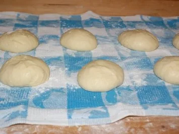 Dampfnudeln - Rezept - Bild Nr. 2