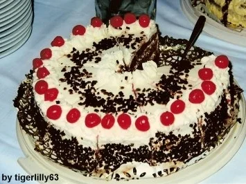 Schwarzwälder Kirschtorte - Rezept