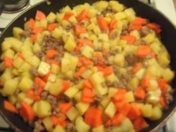 Bunte Kartoffel-Hack-Pfanne - Rezept - Bild Nr. 3