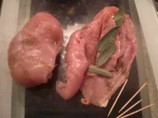 Salbeihähnchen in Möhrensahnecreme - Rezept