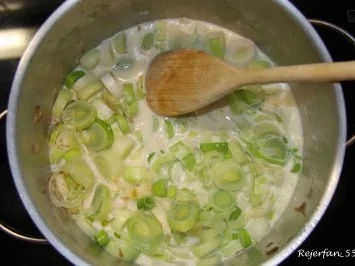 Rezept: Porree-Pilzgemüse in Zitronensoße Bild Nr. 3 Porree-Pilzgemüse in Zitronensoße - Rezept - Bild Nr. 3