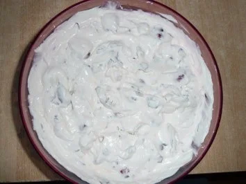 Rezept: Schaumkuss - Nachtisch mit Schattenmorellen Bild Nr. 3 Schaumkuss - Nachtisch mit Schattenmorellen - Rezept - Bild Nr. 3