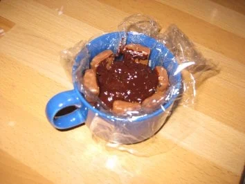 Rezept: Schlaraffenlandtörtchen aus Zartbitterschokolade Bild Nr. 2 Schlaraffenlandtörtchen aus Zartbitterschokolade - Rezept - Bild Nr. 2