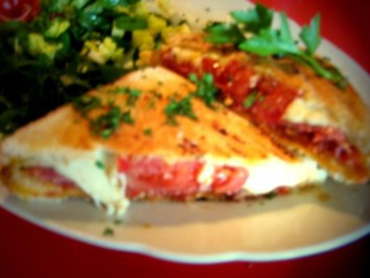 mein 100. Rez- " PIZZA-SANDWICH " - Rezept - Bild Nr. 2