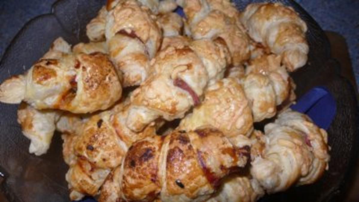 Bilder für Pizzakatzes herzhafte Blätterteigcroissants - Rezept