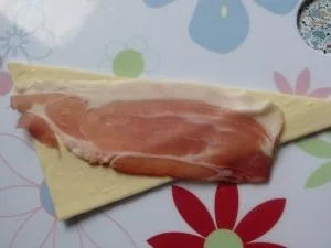 Pizzakatzes herzhafte Blätterteigcroissants - Rezept - Bild Nr. 5