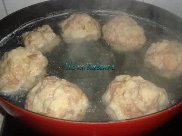 Beilagen: Niederbayrische Teigknödel - Rezept