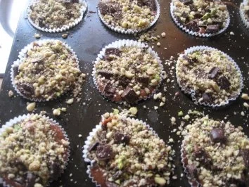 Rezept: Brownie-Toffee-Muffins Bild Nr. 8 Brownie-Toffee-Muffins - Rezept - Bild Nr. 8