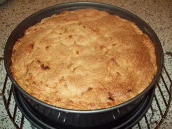 Rezept: Apfelkuchen mit Guß Bild Nr. 3 Apfelkuchen mit Guß - Rezept - Bild Nr. 3