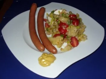 Bunter Kartoffelsalat mit Würstchen - Rezept - Bild Nr. 9