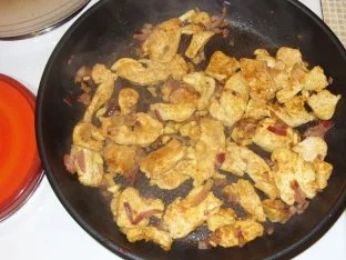 Putenfilets mit Paprikagemüse und Nudeln - Rezept - Bild Nr. 2