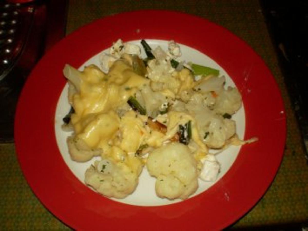 Blumenkohl-Gratin mit Schafskäse - Rezept - kochbar.de