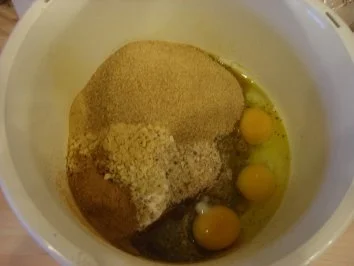 Rezept: Carrotcake - Karottenkuchen Bild Nr. 2 Carrotcake - Karottenkuchen - Rezept - Bild Nr. 2