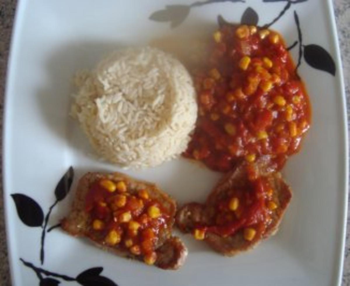 Fleischgerichte: Minutensteak mit Mais und Tomatenpaprika - Rezept