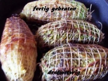 Rezept: Hauptgericht~Wirsingkohlrouladen Bild Nr. 9 Hauptgericht~Wirsingkohlrouladen - Rezept - Bild Nr. 9