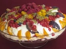 Pavlova mit tropischen Früchten - Rezept