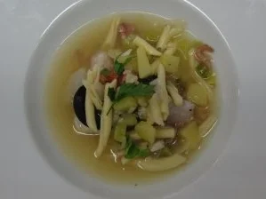 Westländer Fischsuppe mit frischgebackenem Bergischen Landbrot - Rezept