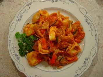 Rezept: Schnelle Tortellini-Pfanne.... fleischlos... Schnelle Tortellini-Pfanne.... fleischlos... - Rezept