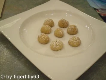 Weihnachten: Zitronen-Krapferl - Rezept