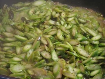 Espárragos verdes con pasta - Grüne Spargel mit Nudeln - Rezept - Bild Nr. 6