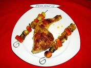 Rezept: Hähnchenschlegel an Kartoffel-Zwiebel-Möhren-Spieß Hähnchenschlegel an Kartoffel-Zwiebel-Möhren-Spieß - Rezept