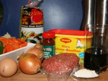 Rezept: Suppen: Basco - indonesische Suppe Bild Nr. 2 Suppen: Basco - indonesische Suppe - Rezept - Bild Nr. 2