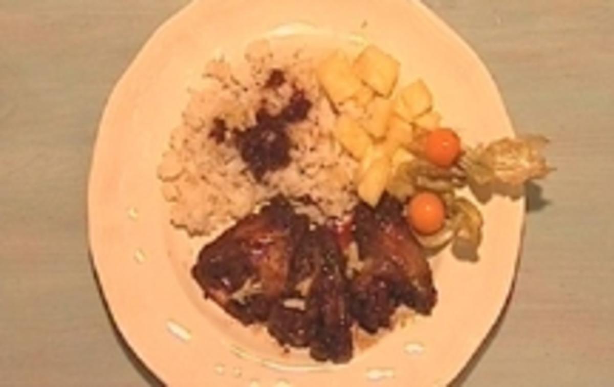 "Adobo" - Kandierte Hähnchenflügel mit Reis und frischer Ananas - Rezept