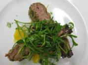 Rezept: Lammcarré mit Walnusskruste dazu Orangen-Fenchel-Olivensalat Lammcarré mit Walnusskruste dazu Orangen-Fenchel-Olivensalat - Rezept