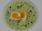 Brunnenkresse-Schaumsuppe mit gebackenem Ei - Rezept