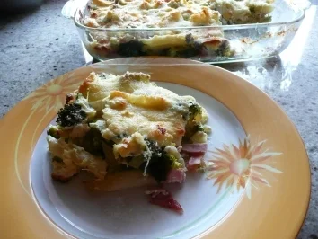 Rezept: Broccoli-Auflauf mit Nudeln Broccoli-Auflauf mit Nudeln - Rezept