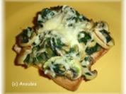 Hauptgericht vegetarisch - Knuspertoast mit Blattspinat - Rezept