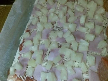 Einmal Pizza - zweimal anders - Rezept - Bild Nr. 4