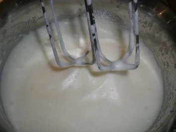 Rezept: Beschwipste Birne mit Glühwein Zabaione Bild Nr. 4 Beschwipste Birne mit Glühwein Zabaione - Rezept - Bild Nr. 4