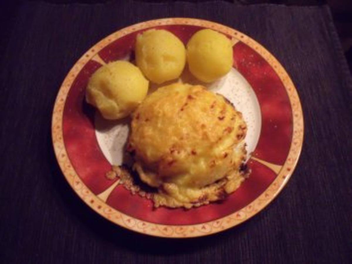 mit Birne überbackenes Schnitzel - Rezept - kochbar.de