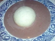 Schokoladensuppe mit Hefeklöße - Rezept