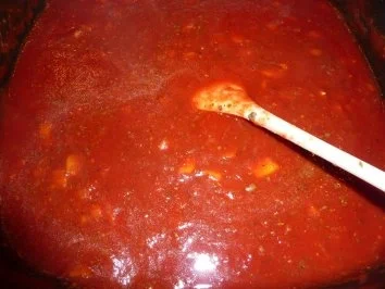 Rezept: Fisch: Bärbel's Thunfisch-Tomatensoße Bild Nr. 2 Fisch: Bärbel's Thunfisch-Tomatensoße - Rezept - Bild Nr. 2