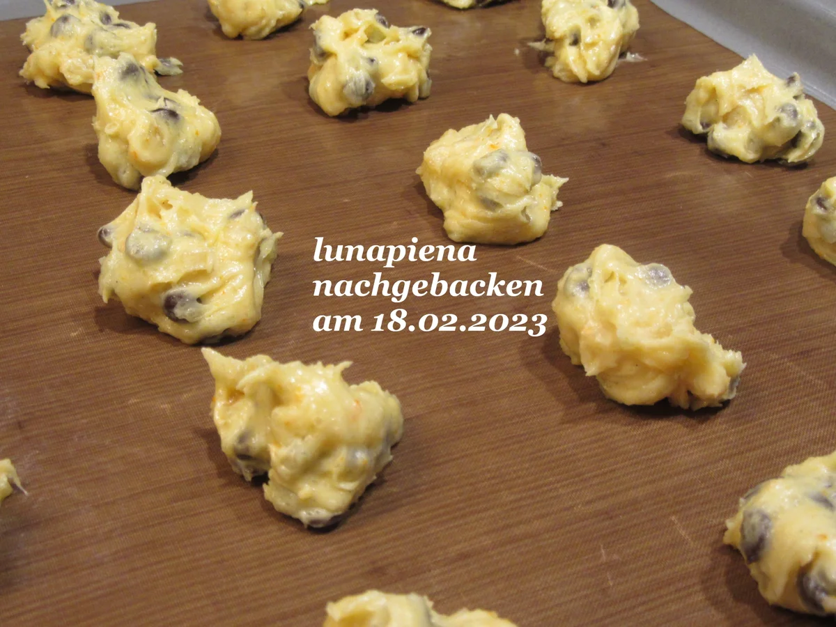 Rezept: Kekse mit Schokolade und Orangeat Bild Nr. 16409 Kekse mit Schokolade und Orangeat - Rezept - Bild Nr. 16409