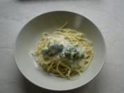 Spaghetti mit Broccoli-Mandel-Soße - Rezept