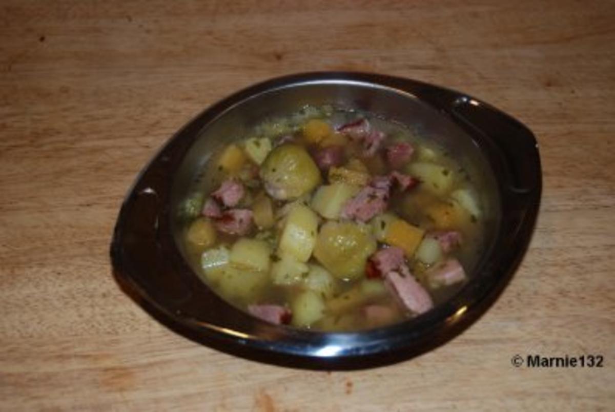 Rosenkohl-Steckrüben Eintopf - Rezept mit Bild - kochbar.de