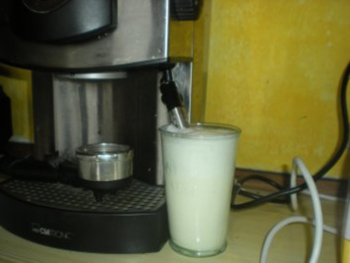 Getränke: Vanillemilch für alle Kaffeevariationen - Rezept - Bild Nr. 3