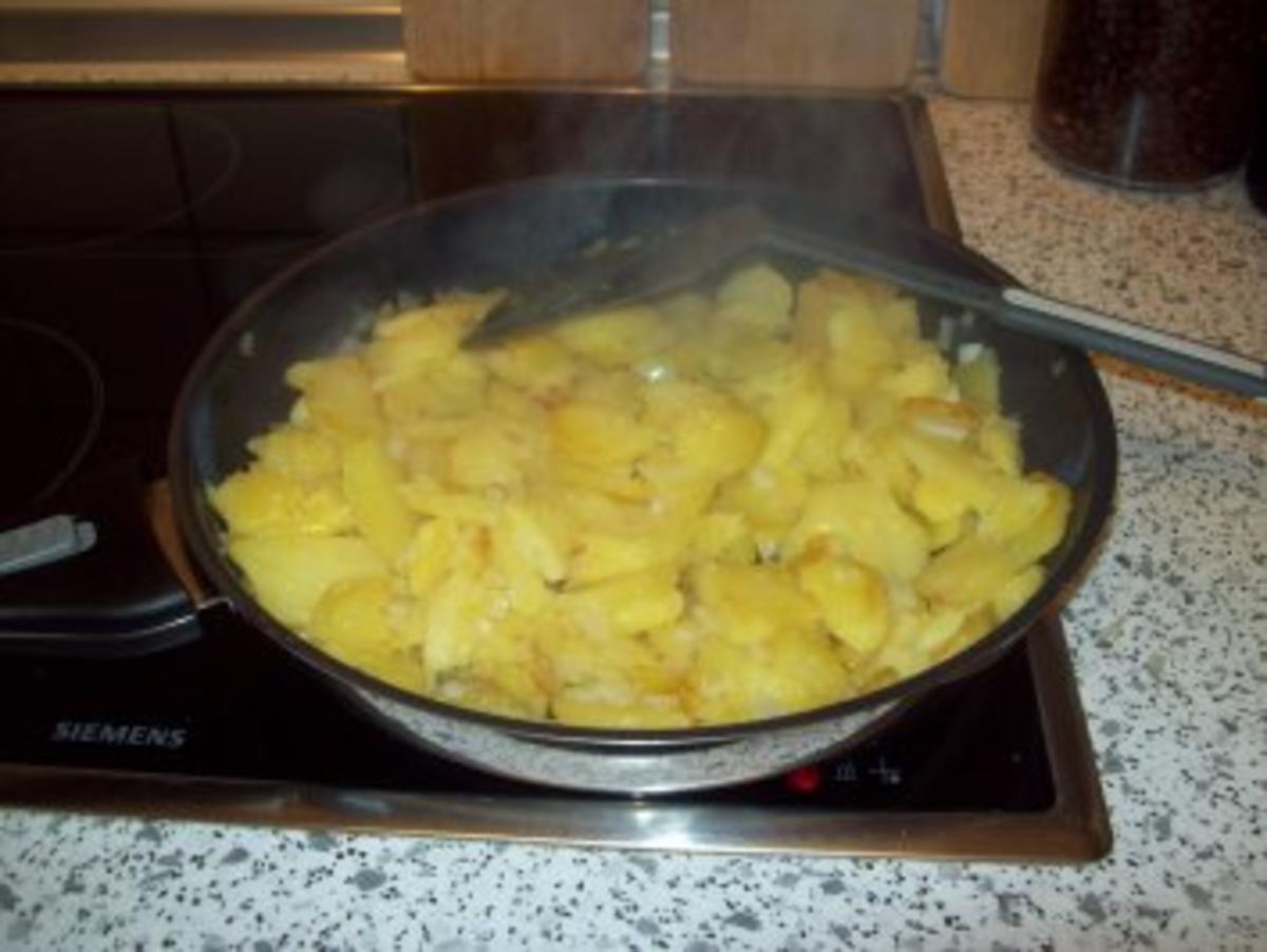 Fleischkäse mit Bratkartoffeln - Rezept - Bild Nr. 2