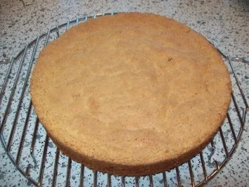 Rezept: Rüblitorte Bild Nr. 4 Rüblitorte - Rezept - Bild Nr. 4